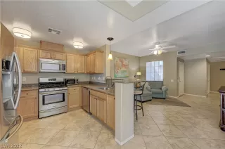 Photo #6: 2381246 Listing 