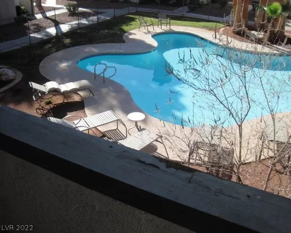 MLS: 2381302 Condo For Sale