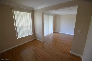 Photo #6: 2381318 Listing