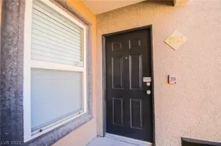 Photo #2: 2381376 Listing 