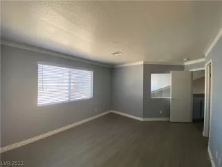 Photo #6: 2381415 Listing 