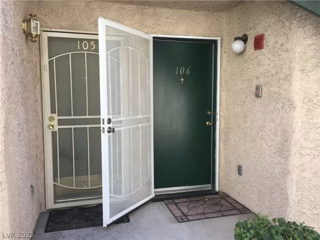 MLS: 2381419 Condo For Sale