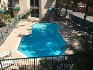 Photo #1: 2381419 Listing