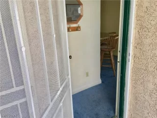 Photo #2: 2381419 Listing