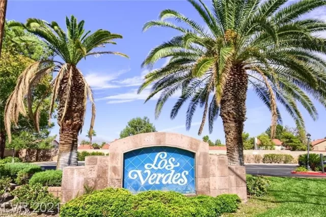 MLS: 2381426 Condo For Sale
