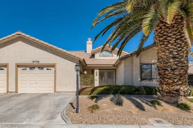 MLS: 2381427 Condo For Sale