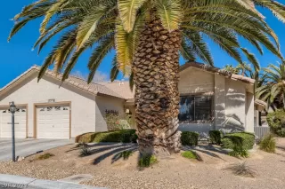 Photo #1: 2381427 Listing 