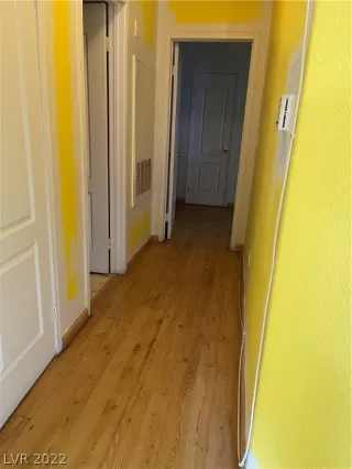 Photo #6: 2381597 Listing