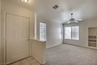 Photo #2: 2381605 Listing