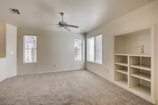 Photo #5: 2381605 Listing