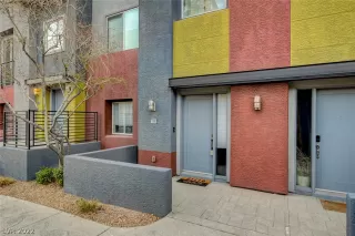 Photo #1: 2381680 Listing