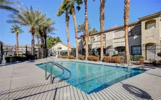 Photo #1: 2381729 Listing