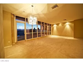 Photo #2: 2381768 Listing