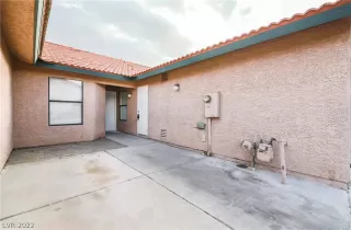 Photo #3: 2381782 Listing