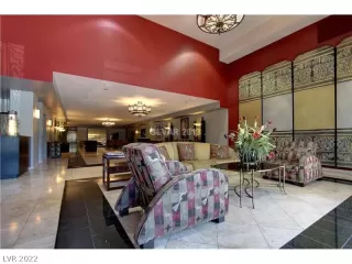 Photo #1: 2381792 Listing 