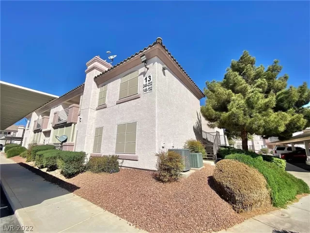 MLS: 2381836 Condo For Sale