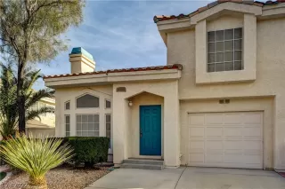 Photo #2: 2381869 Listing 