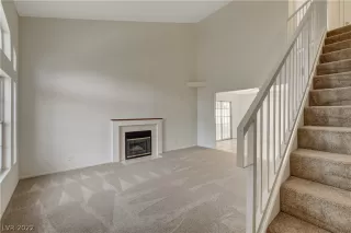 Photo #5: 2381869 Listing 