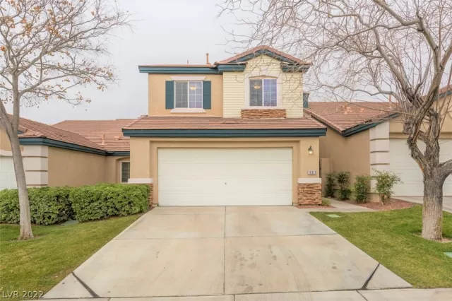 MLS: 2381906 Condo For Sale