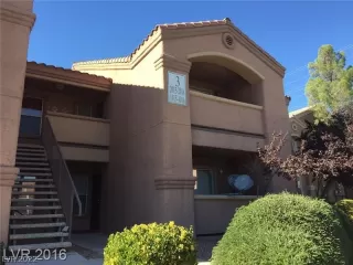 Photo #1: 2381996 Listing