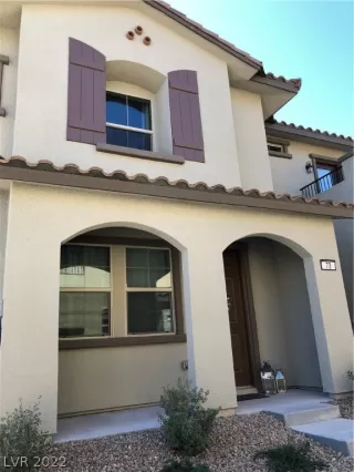 Photo #1: 2382025 Listing 