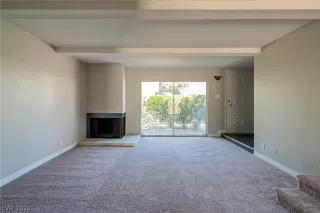 Photo #2: 2382130 Listing 