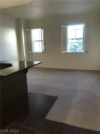 Photo #1: 2382132 Listing 