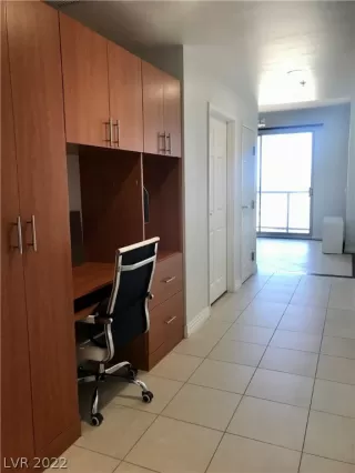 Photo #2: 2382146 Listing 