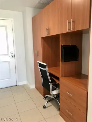 Photo #3: 2382146 Listing 