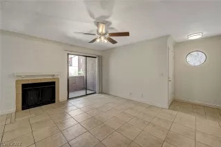 Photo #6: 2382190 Listing