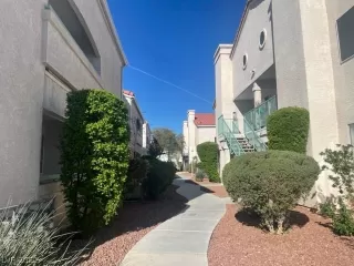 Photo #2: 2382199 Listing