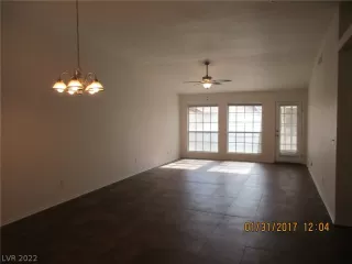 Photo #2: 2382269 Listing