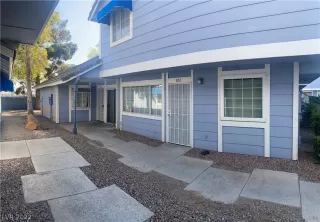 Photo #1: 2382290 Listing