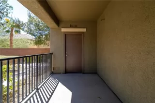 Photo #6: 2382315 Listing