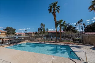 Photo #1: 2382328 Listing