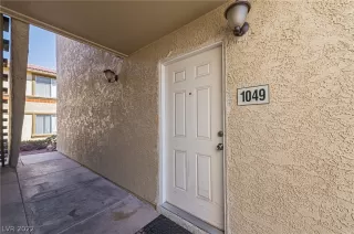 Photo #2: 2382328 Listing