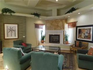 Photo #6: 2382371 Listing 