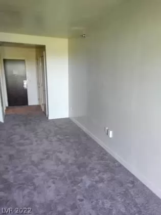 Photo #2: 2382389 Listing 