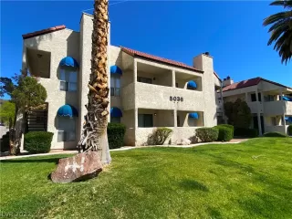 Photo #1: 2382393 Listing