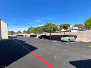 Photo #2: 2382393 Listing