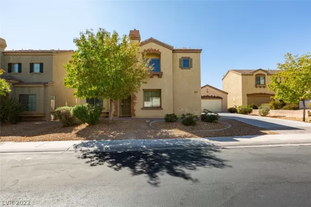 MLS: 2382497 Condo For Sale