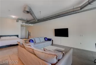 Photo #1: 2382534 Listing 