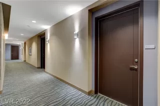 Photo #5: 2382534 Listing 