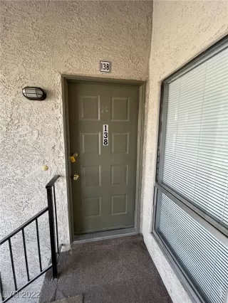 Photo #2: 2382563 Listing 