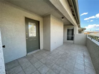 Photo #6: 2382563 Listing 