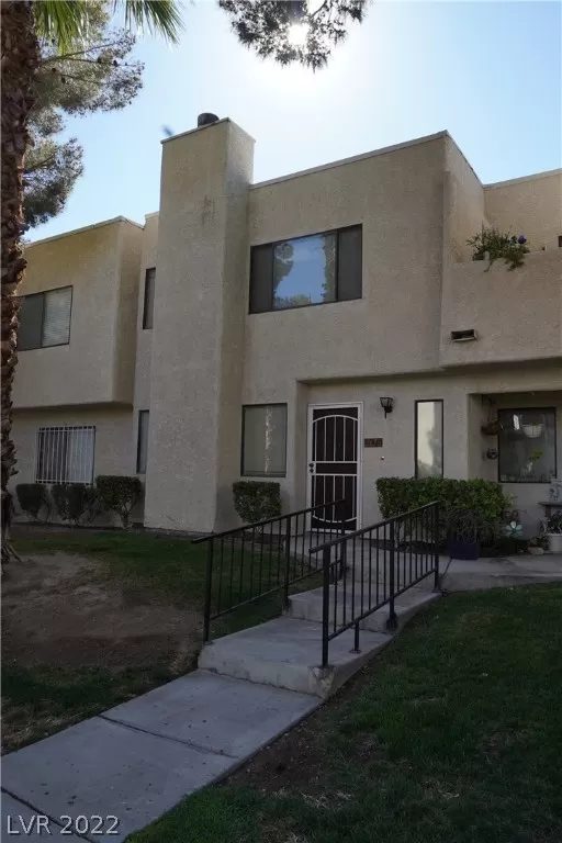 MLS: 2382616 Condo For Sale