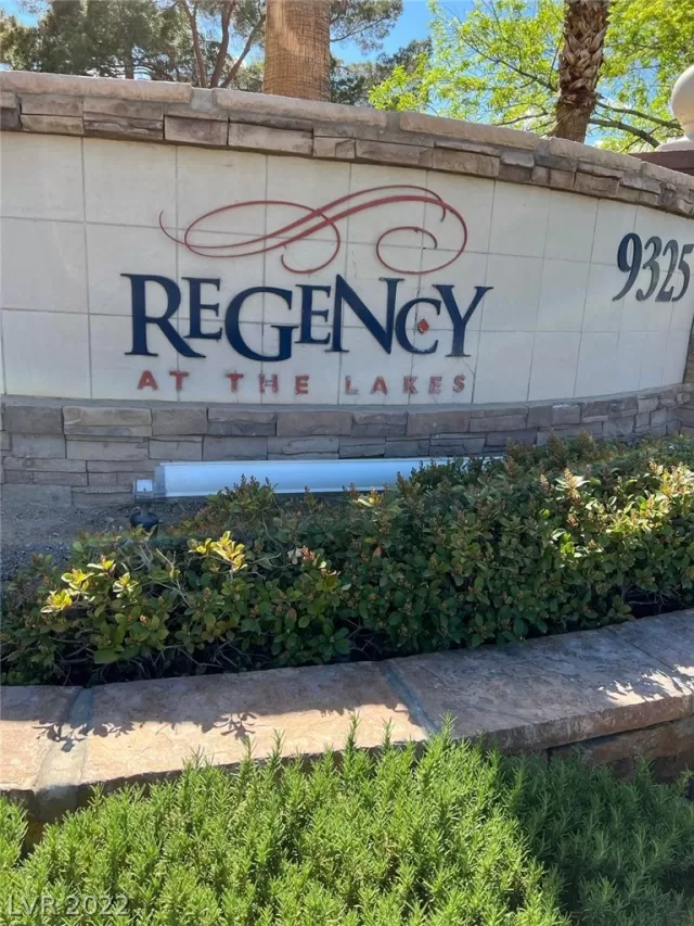 MLS: 2382749 Condo For Sale