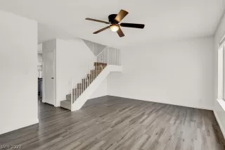 Photo #2: 2382765 Listing 