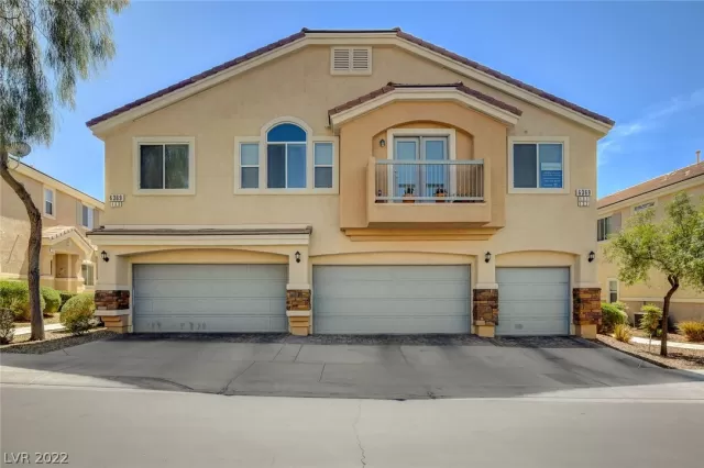 MLS: 2382800 Condo For Sale