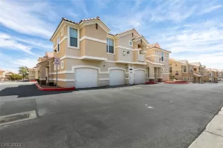 Photo #1: 2382803 Listing 